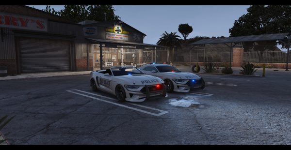 [GTA5MOD]威皮统治者警车 [附加组件] 1.0-我爱模组网-GTA5MOD下载资源网